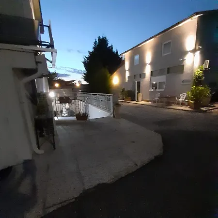 Le Dimore 2 Apart Otel