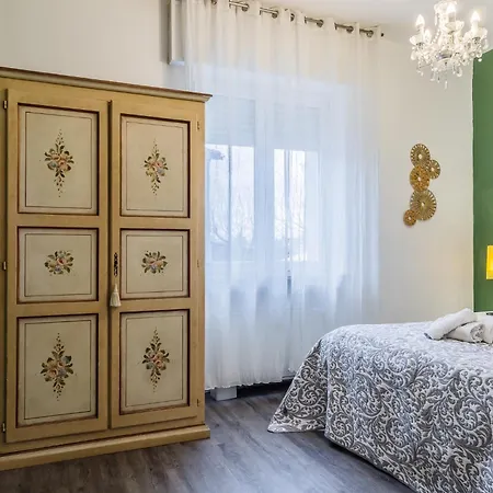 Le Dimore - Garden & Private Parking Apartahotel Verona