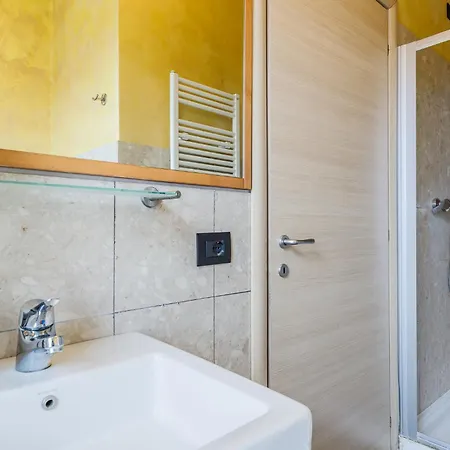 Le Dimore - Garden & Private Parking 3* Verona