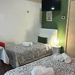 Apartmanhotel Le Dimore - Garden & Private Parking