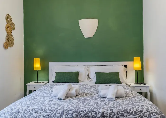 Le Dimore - Parcheggio E Giardino Hotel apartamentowy 3*