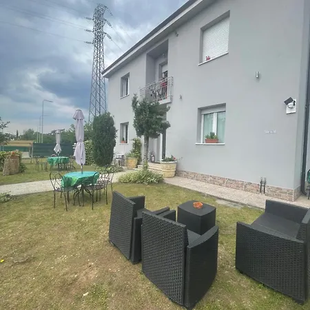 Aparthotel Appartamenti Le Dimore 2 3*