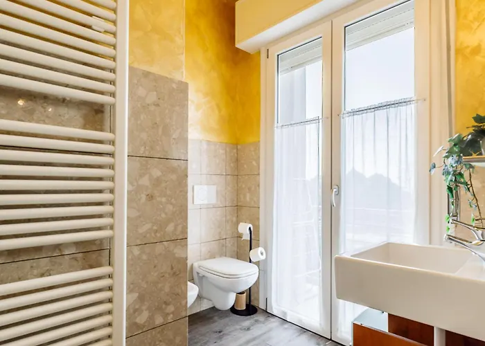 Le Dimore - Parcheggio E Giardino 3* Verona