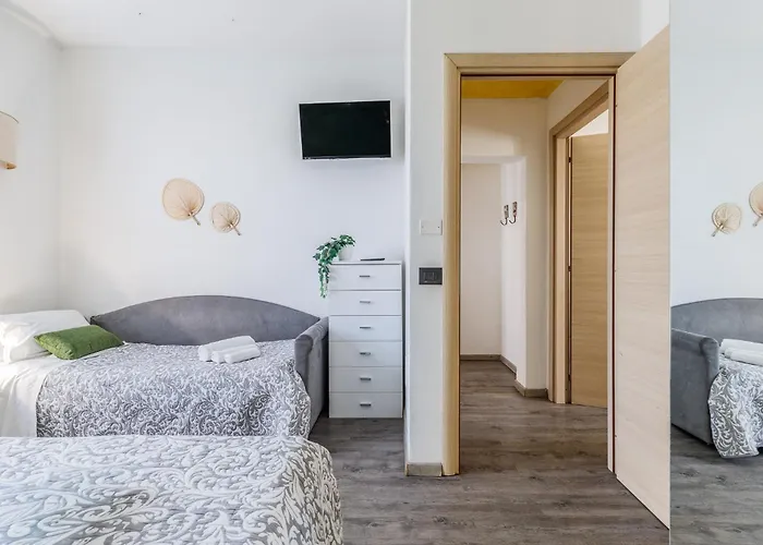 Le Dimore - Parcheggio E Giardino 3*