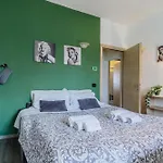 Le Dimore Apartments - Garden & Private Parking
