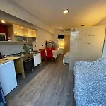 Le Dimore Apartments - Garden & Private Parking Verona