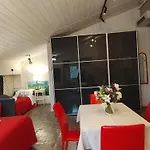 Le Dimore Apartments - Garden & Private Parking Ξενοδοχείο με διαμερίσματα 3*