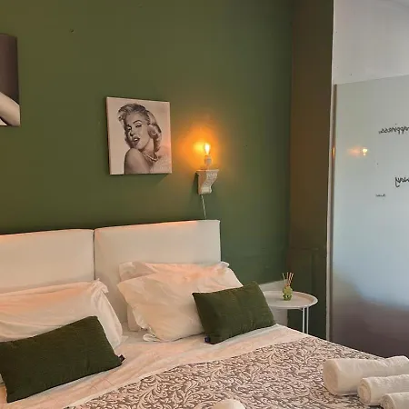 Le Dimore - Garden & Private Parking شقة فندقية 3*
