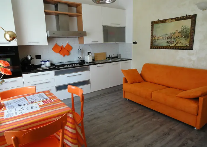 Appartamenti Le Dimore - Parcheggio E Giardino Aparthotel Verona